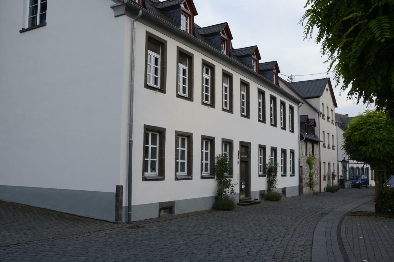 Stiftsherrenhaus Apartment